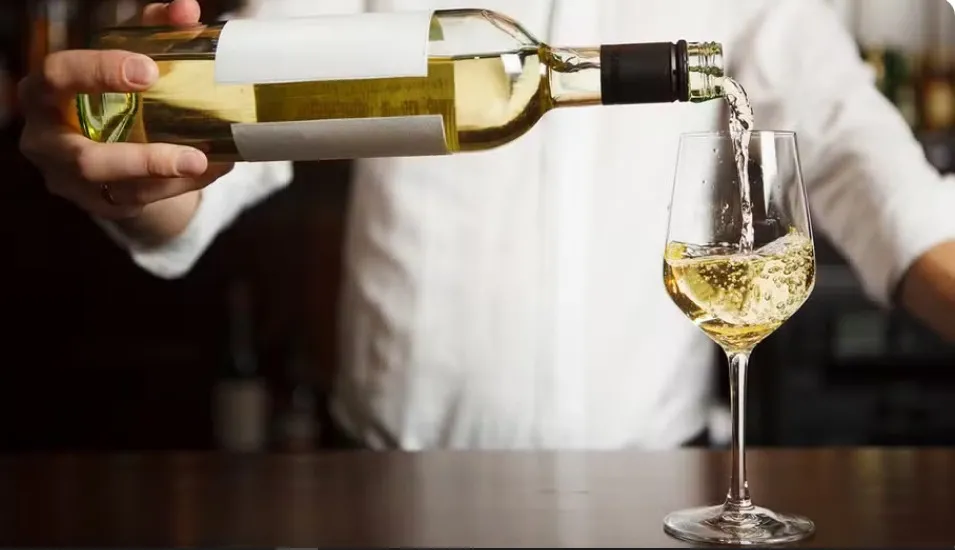 4 vinhos brancos para quem gosta de uvas bem aromáticas