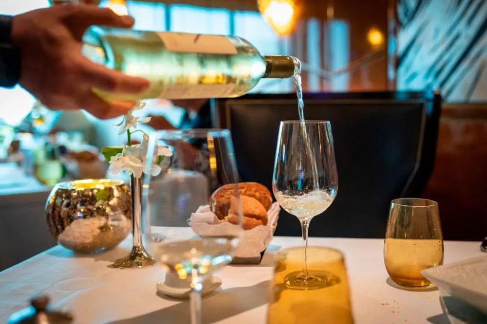 7 Coisas Que Você Precisa Saber Sobre o Vinho Verde!
