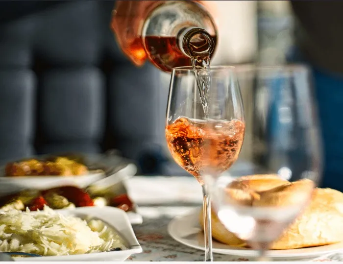 Conheça 6 mitos e verdades sobre o vinho