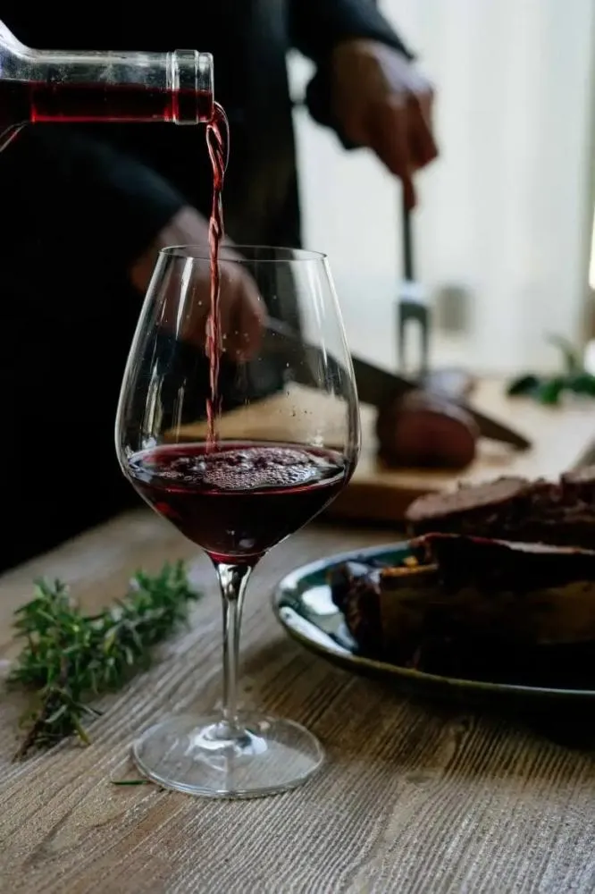 Como pedir vinho em Restaurante. 10 dicas para pedir vinho como um profissional!