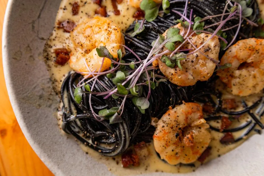 Chef e sommelier revelam 5 harmonizações de vinho para o inverno