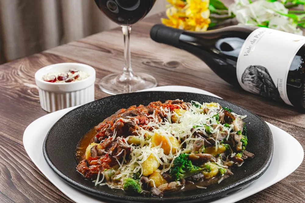 Bistrô de São Bento do Sapucaí (SP) possui rara carta com vinhos produzidos exclusivamente na Serra da Mantiqueira