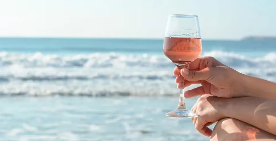 O vinho rosé é um coringa: conheça 5 rótulos imperdíveis