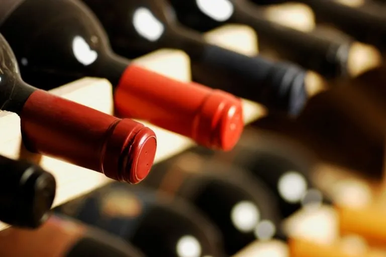 Por que investir em vinhos finos pode ser um bom negócio 